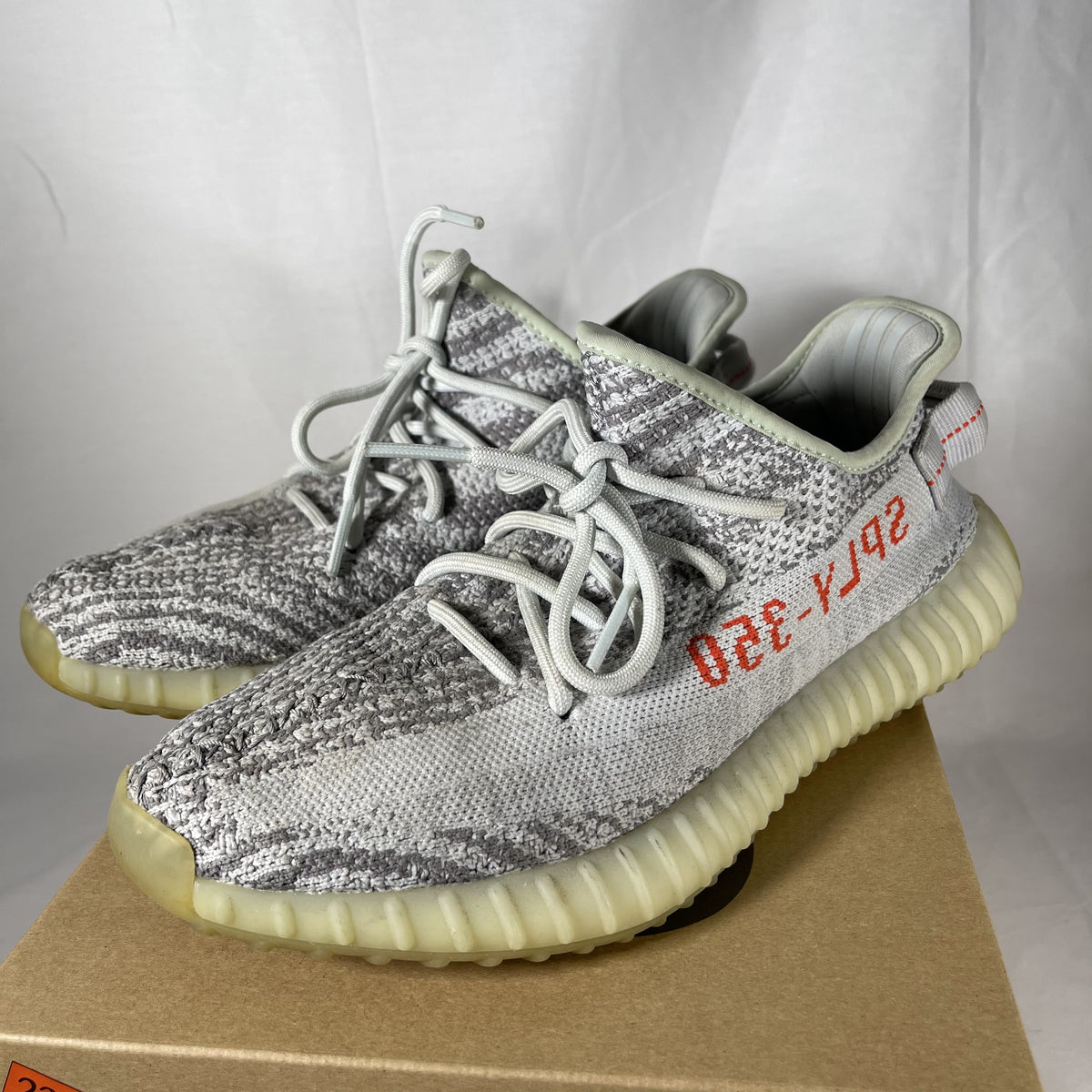 Gi脿y yeezy clearance blue tint