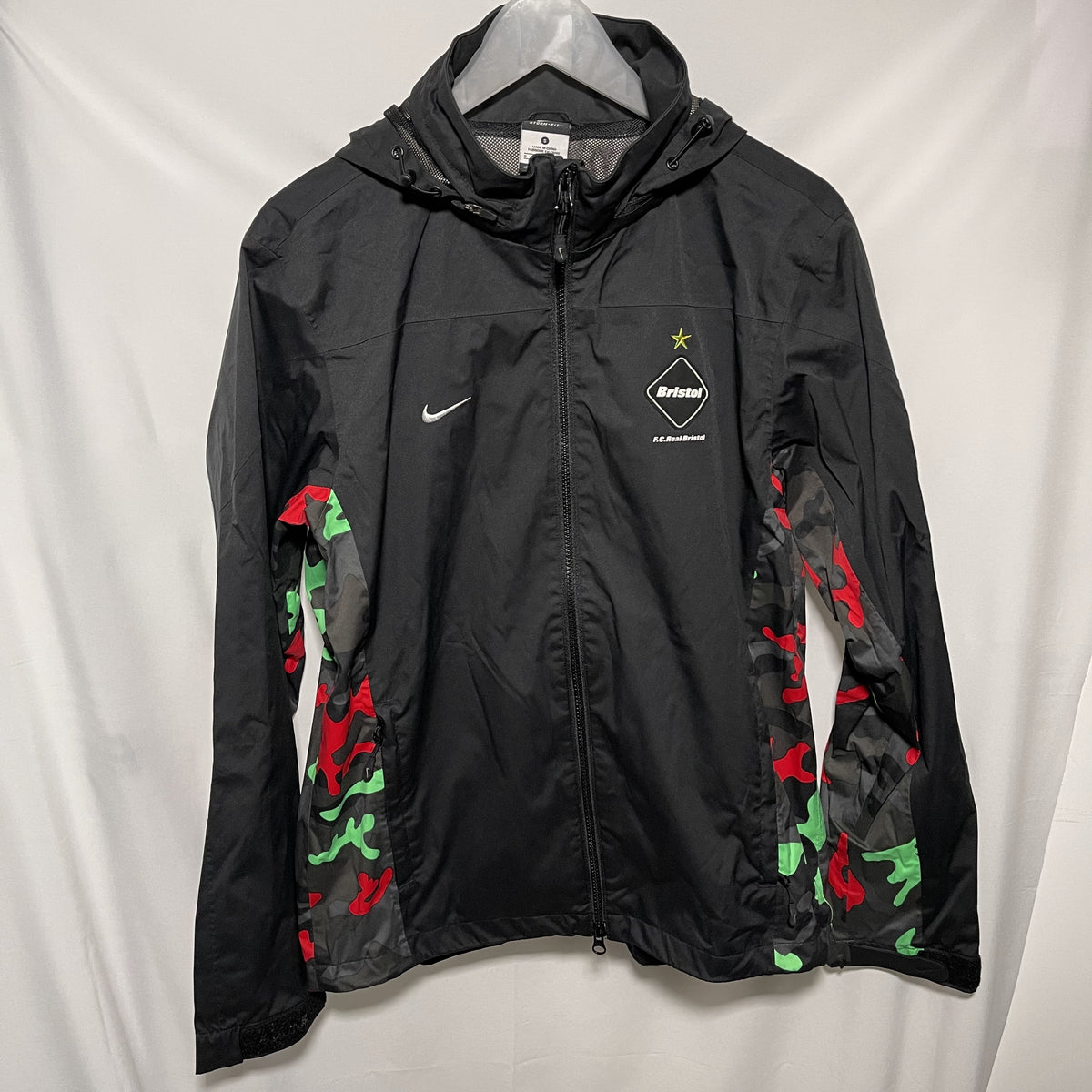 FCRB x Nike Storm-Fit Warm up Jacket Size S 2014SS 黑色x紅綠