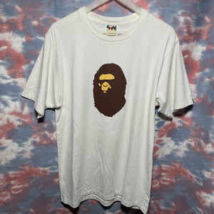 Bape logo tee white size XL 猿人白色前後印花tee