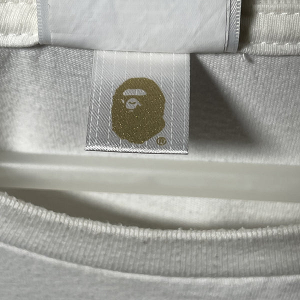 Bape logo tee white size XL 猿人白色前後印花tee