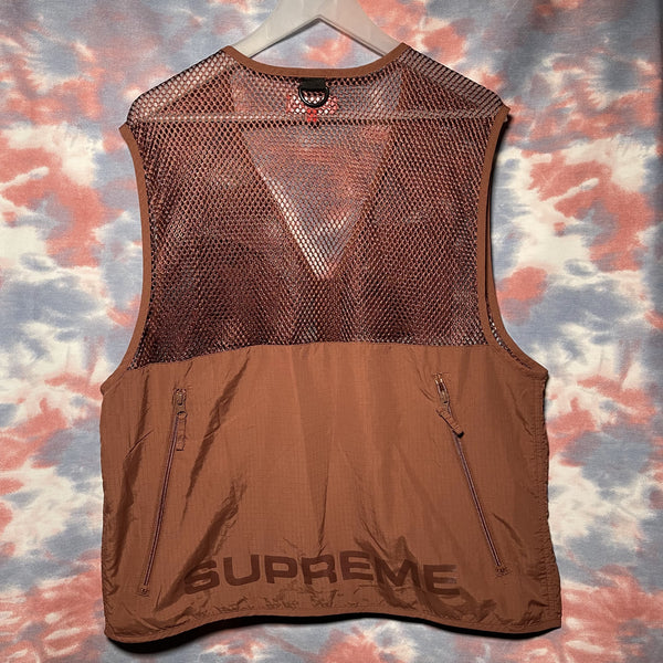 Supreme mesh cargo vest dark rose size M ss18 棗紅色網面多袋背心