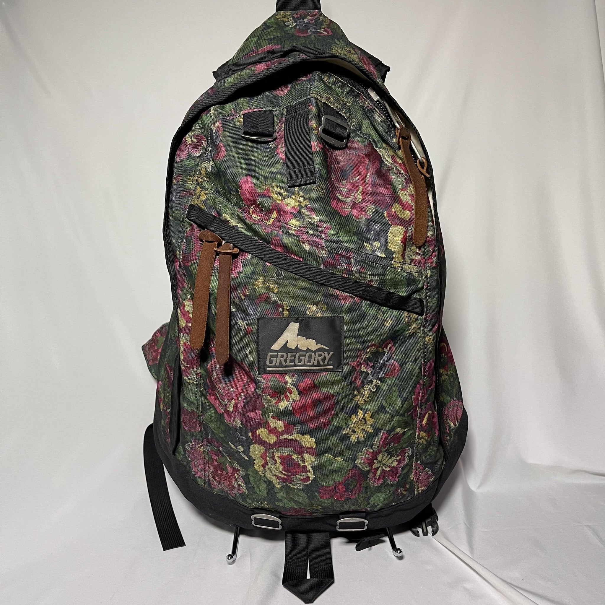 Gregory Daypack 26L - Garden Tapestry 紅綠花 紅花 pattern 背囊 made in USA